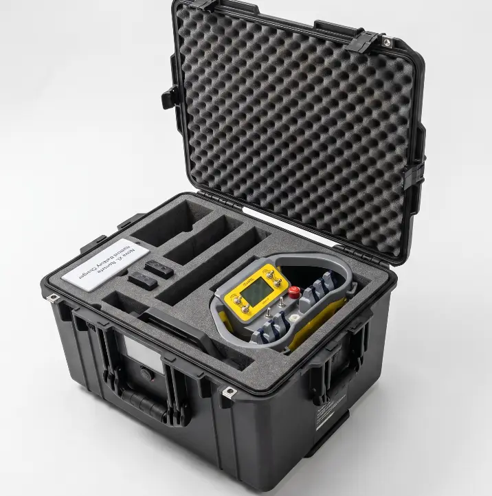 Peli-koffert med skuminnredning for presisjonsinstrument